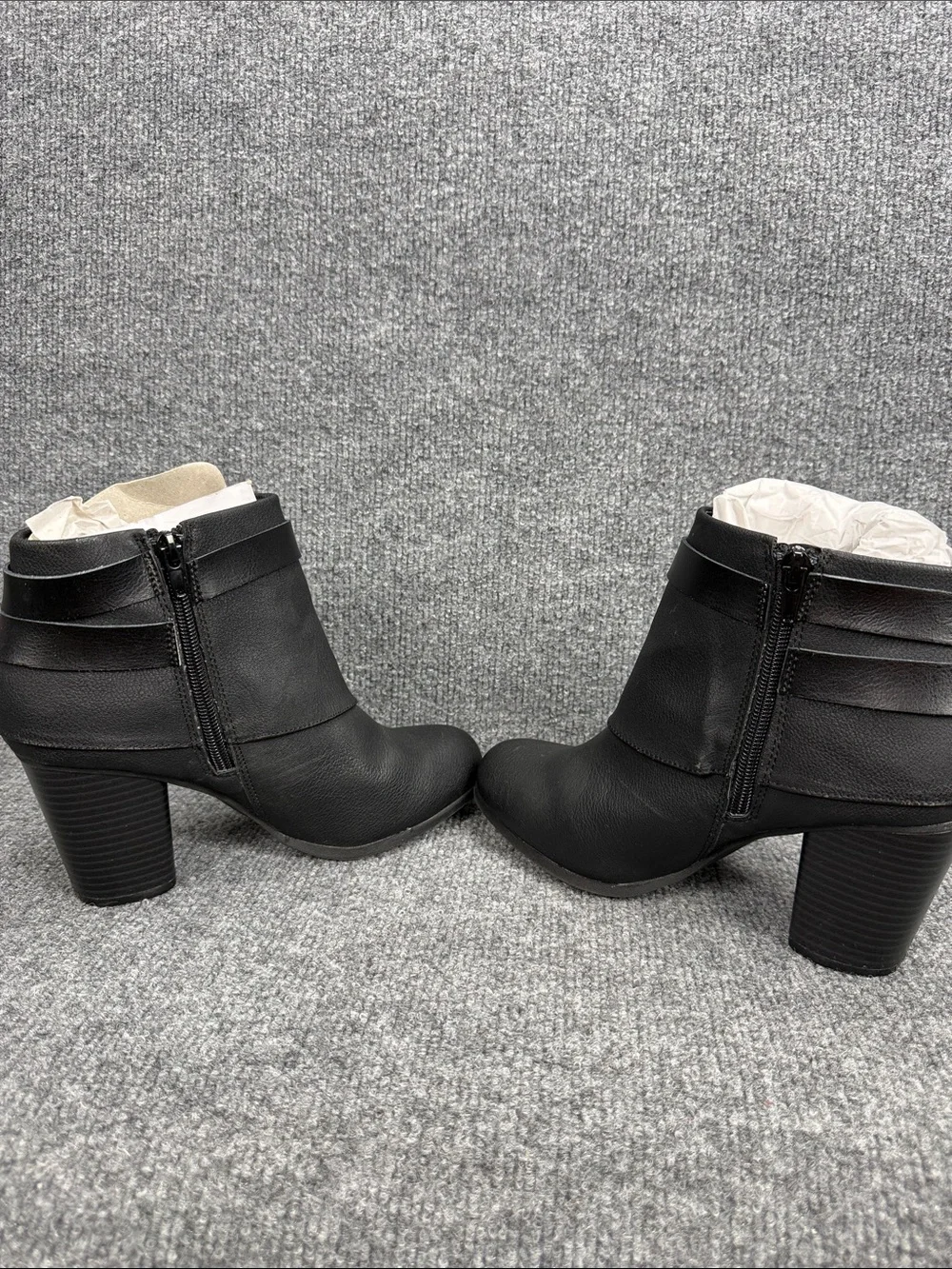 Madden Girl Black Faux Leather Ankle Booties with Buckle Straps Size 8M